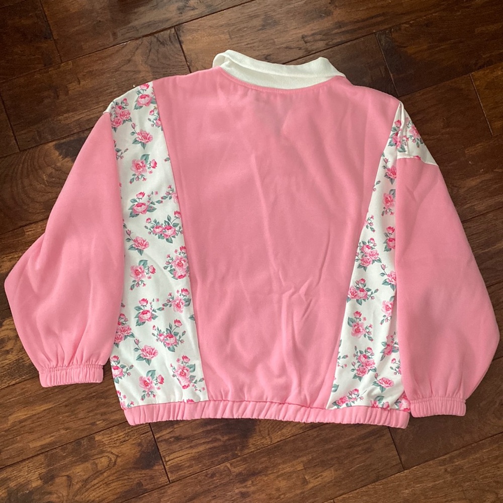 Main Strip Fleece Lined Sweat Shirt. Small NWOT - Picture 2 of 7
